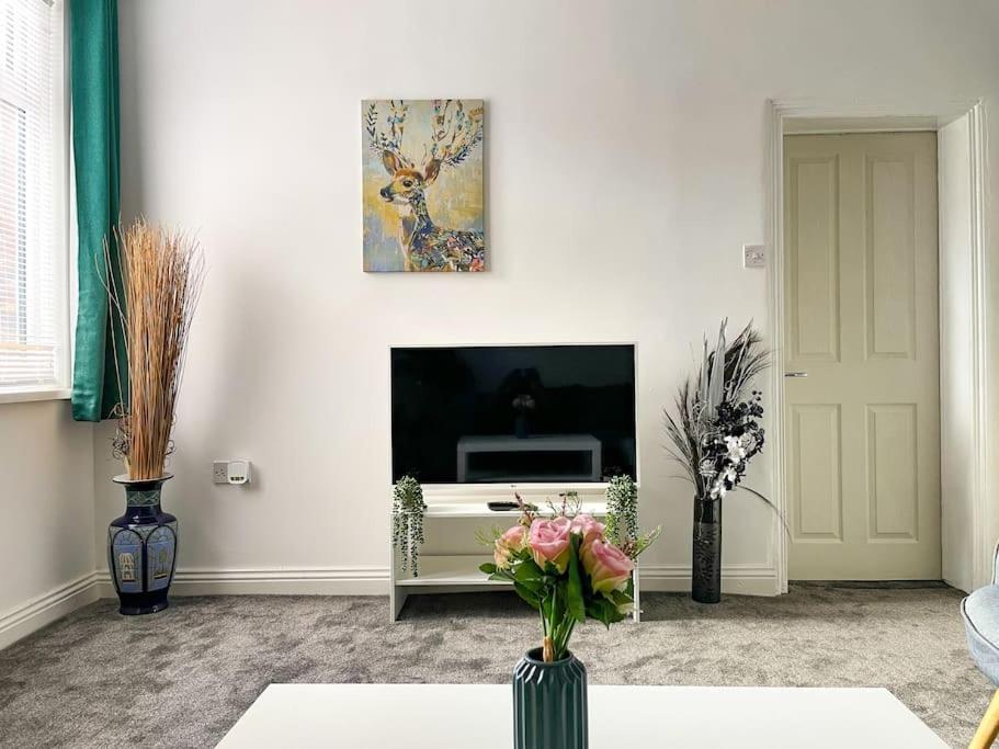 Perfect For Contractors & Families! 7 Beds Free Parking Apartment Birmingham Exterior photo